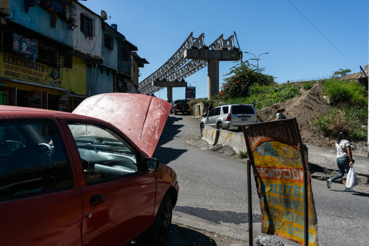 Caracas sobre el asfalto (I): las obras inconclusas del sistema Metro