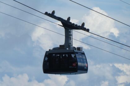 Accidente de teleférico en Nápoles: cuatro muertos y un herido grave