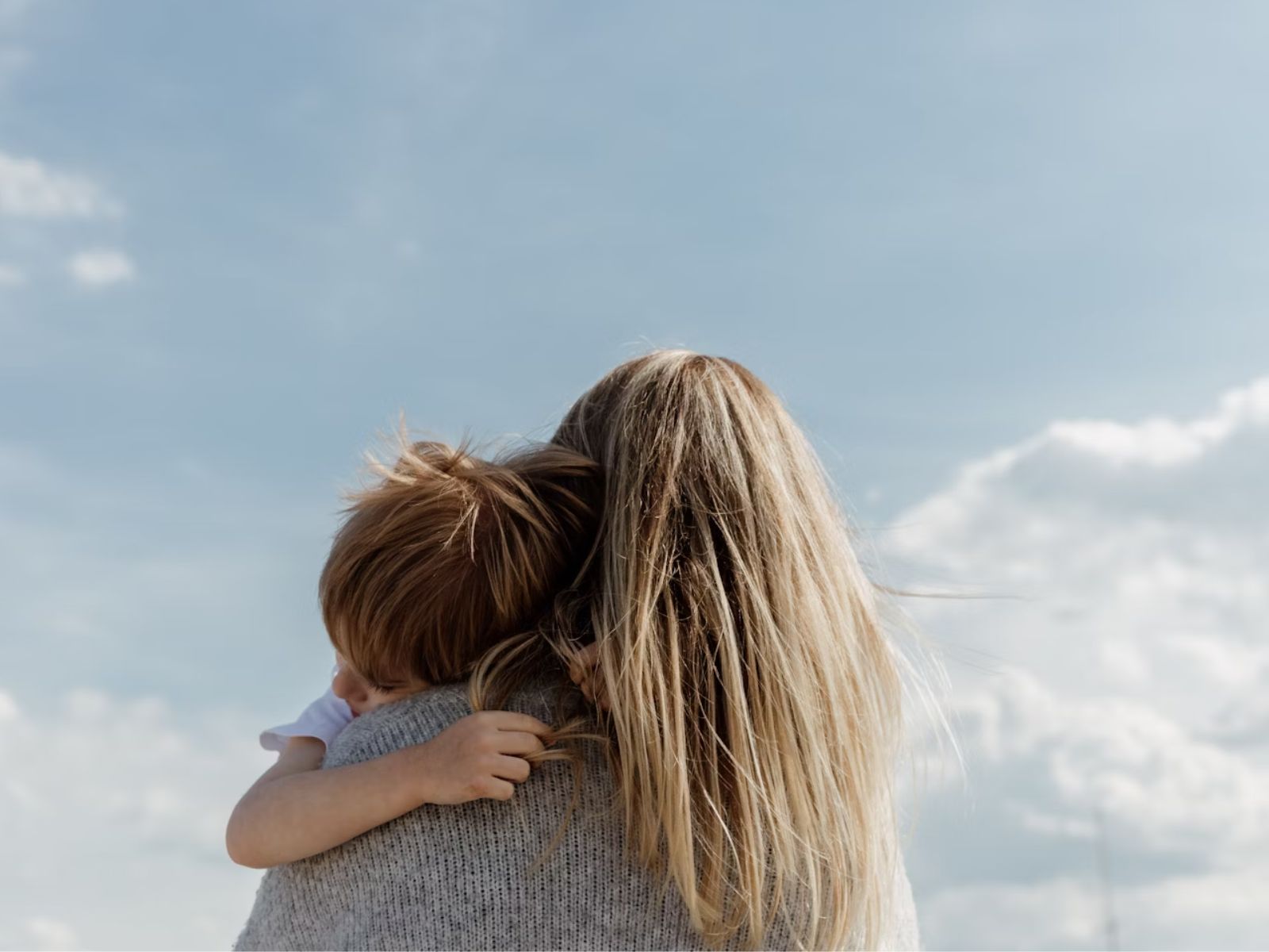 ¿Por qué las mujeres están retrasando cada vez más la maternidad?