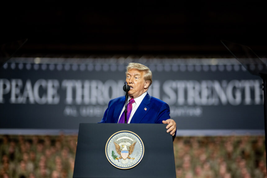 Imagen referencial de Trump quiere que se investigue a artistas que apoyaron a Kamala Harris
