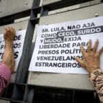Familiares de presos políticos se concentraron frente a la Embajada de Brasil en Caracas