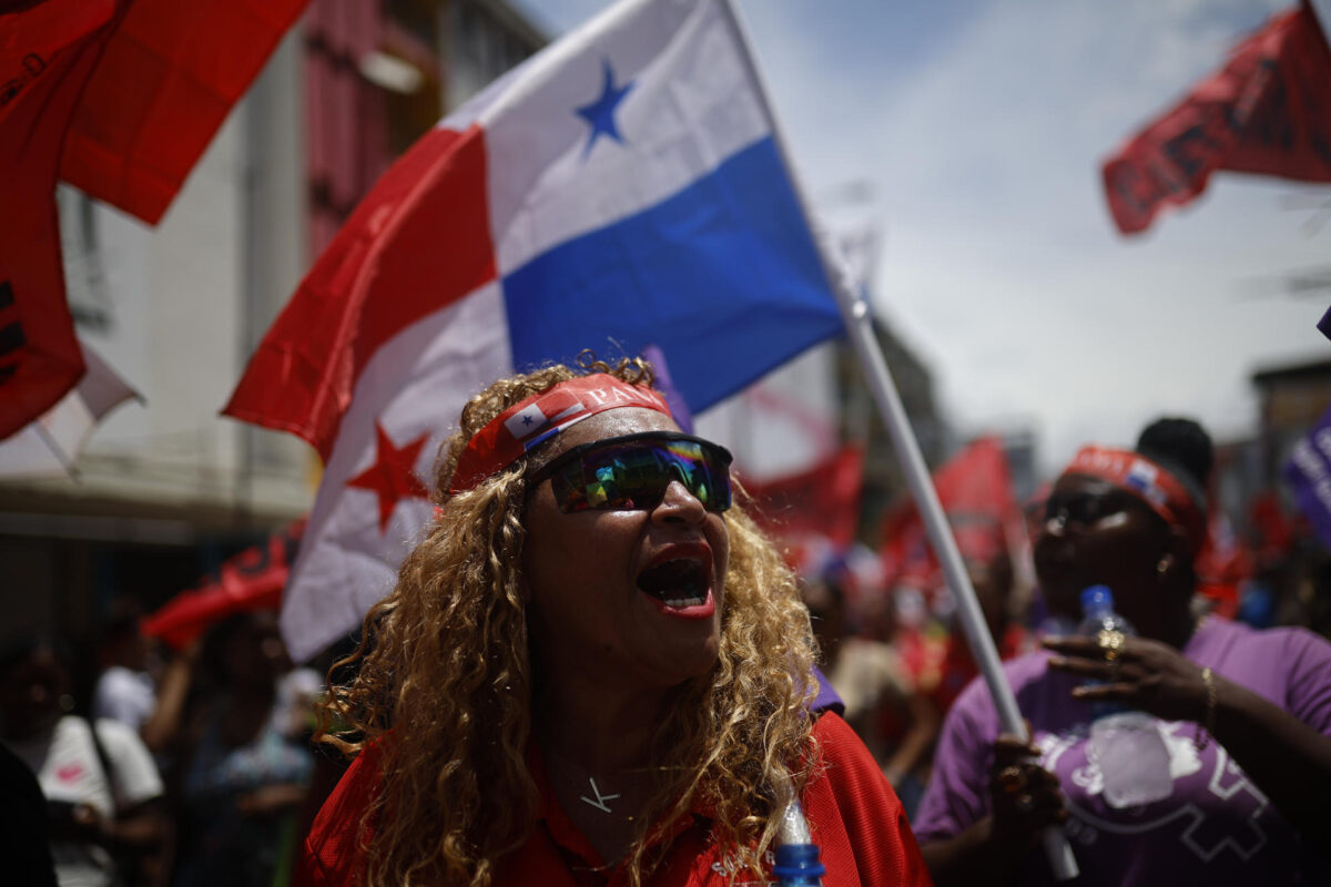 Las imágenes de las protestas por el Día del Trabajador en Latinoamérica