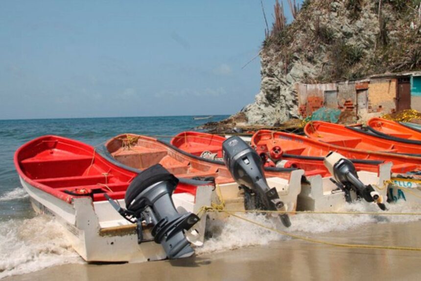 Rescataron a los dos pescadores desaparecidos en Choroní
