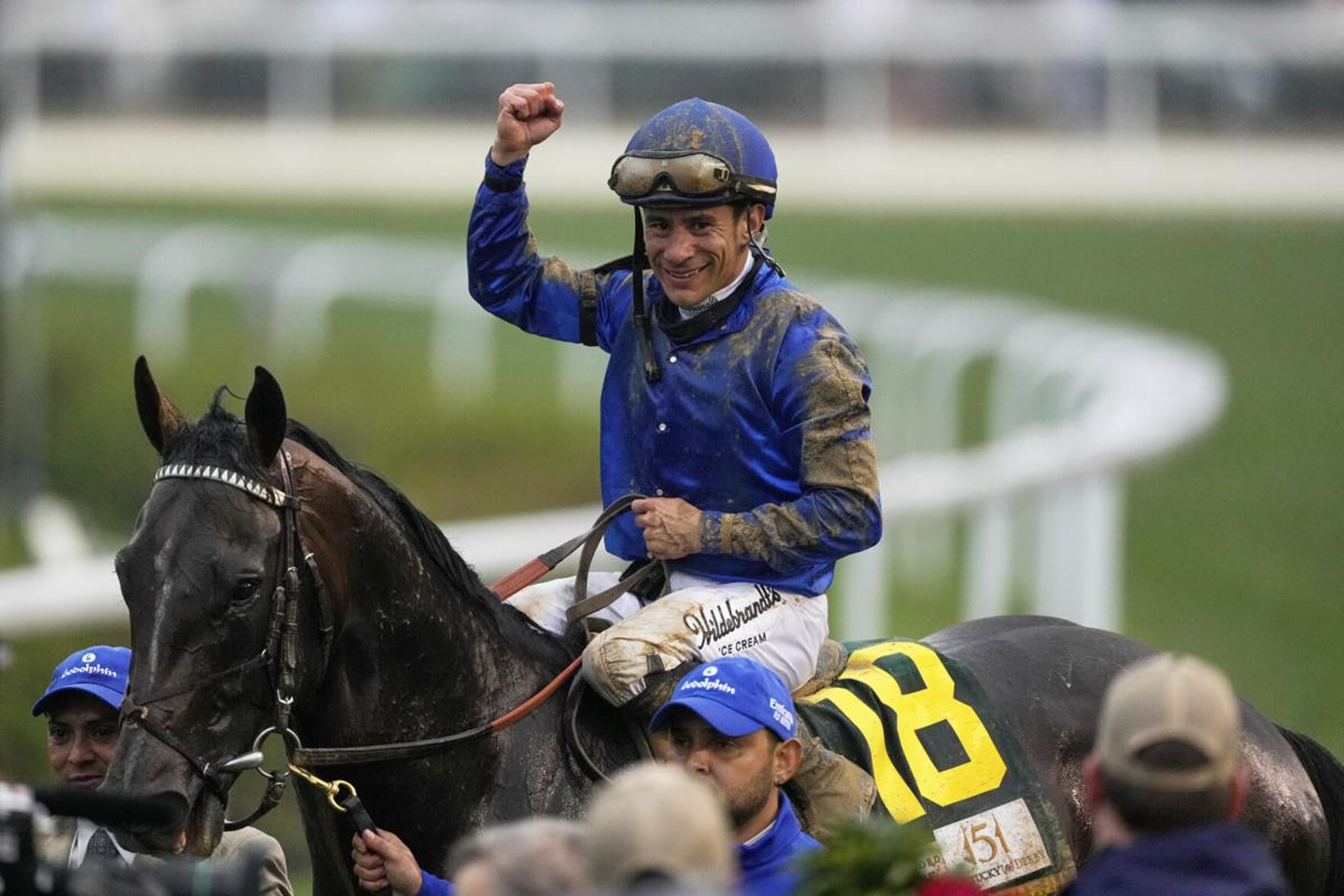 Venezolano Junior Alvarado ganó el Kentucky Derby 2025