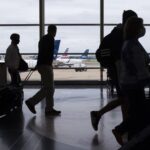 Entró en vigencia el uso del REAL ID: ¿qué es y por qué será necesario para viajar en avión dentro de EE UU?