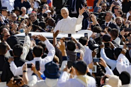 En imágenes: León XIV celebró el comienzo de su pontificado entre cientos de fieles