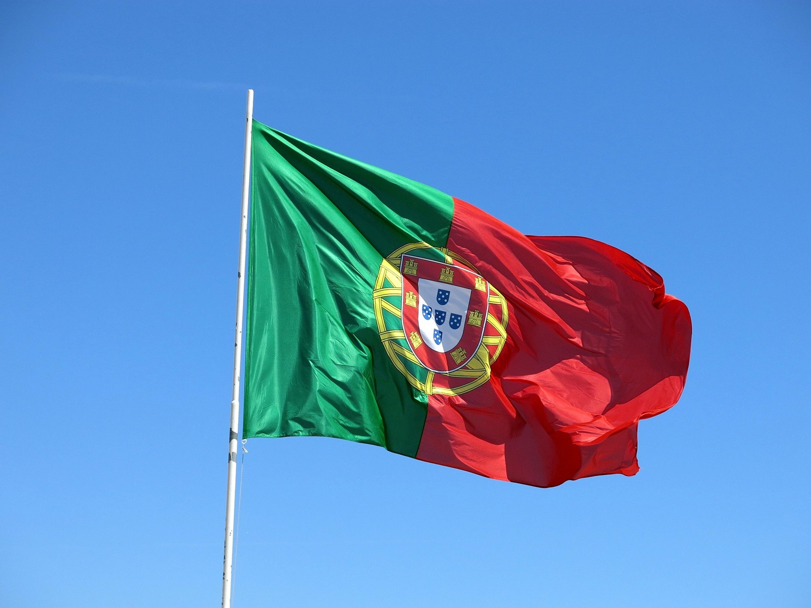 ¿Cuáles son los nuevos requisitos para los trámites en los consulados de Portugal en Venezuela?