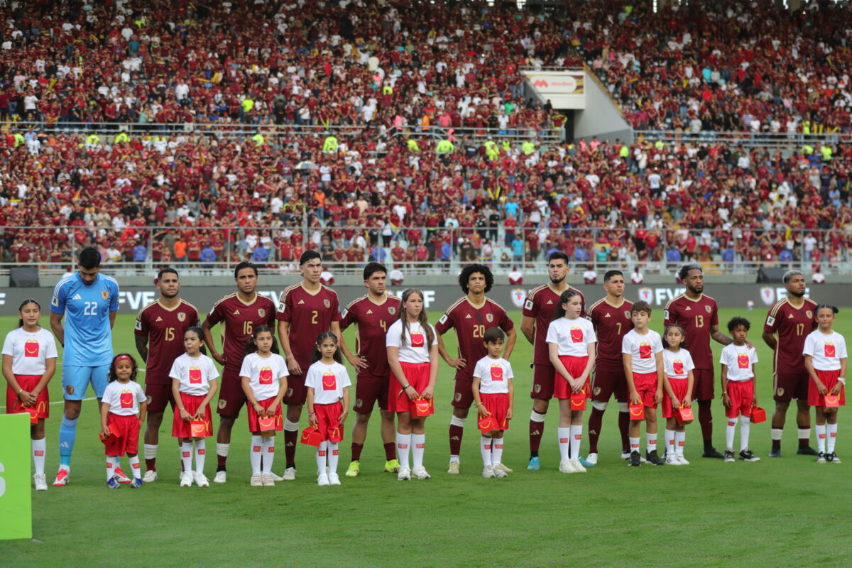 En imágenes: así se vivió la ansiada victoria de Venezuela sobre Bolivia en Maturín