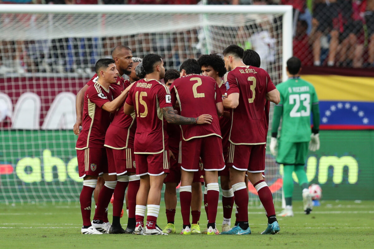 En imágenes: así se vivió la ansiada victoria de Venezuela sobre Bolivia en Maturín