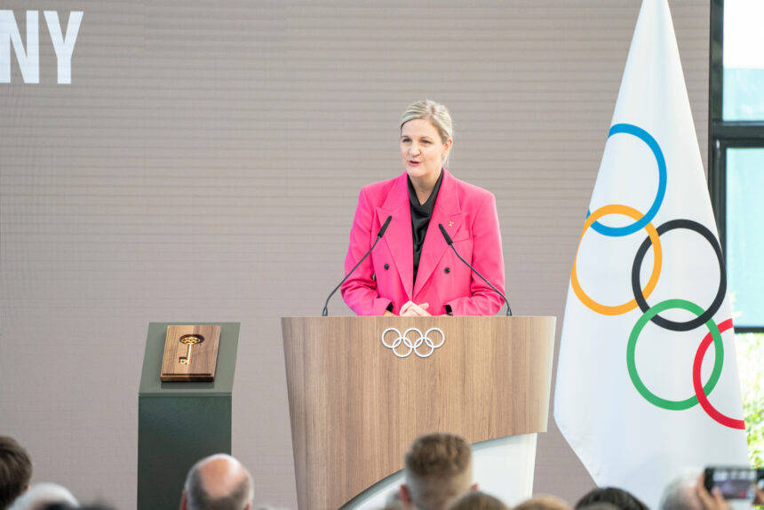 Kirsty Coventry, la primera mujer en ser presidenta del Comité Olímpico Internacional