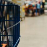 Lo que gastan los migrantes venezolanos en un mercado básico en ocho países de América