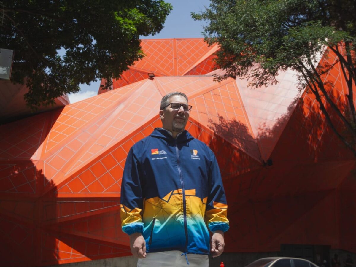 Dramaturgo Juan Carlos Duque: “Hacer teatro en Venezuela puede ser una experiencia maravillosa o una pesadilla”