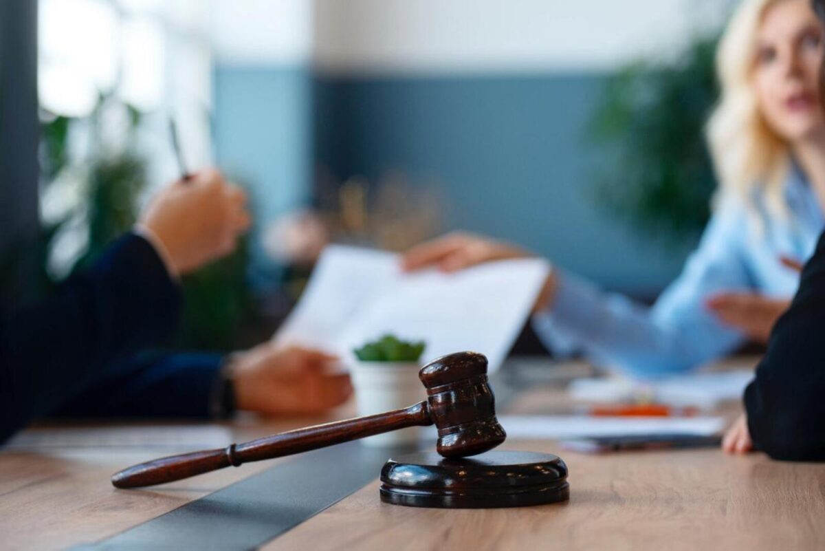 Ejercer como abogado fuera de Venezuela