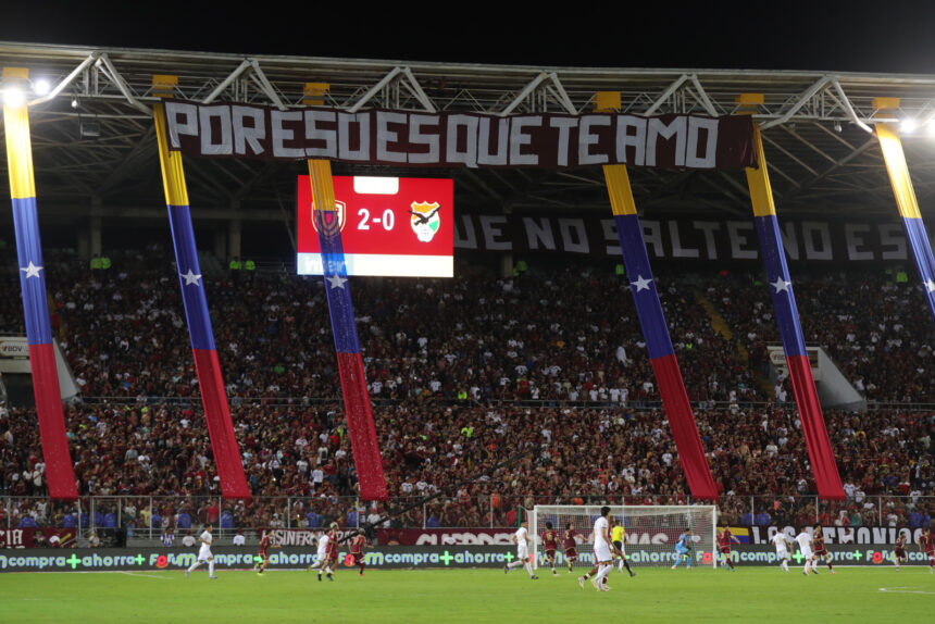 Venezuela venció 2-0 a Bolivia en Maturín y defiende su lugar en el repechaje