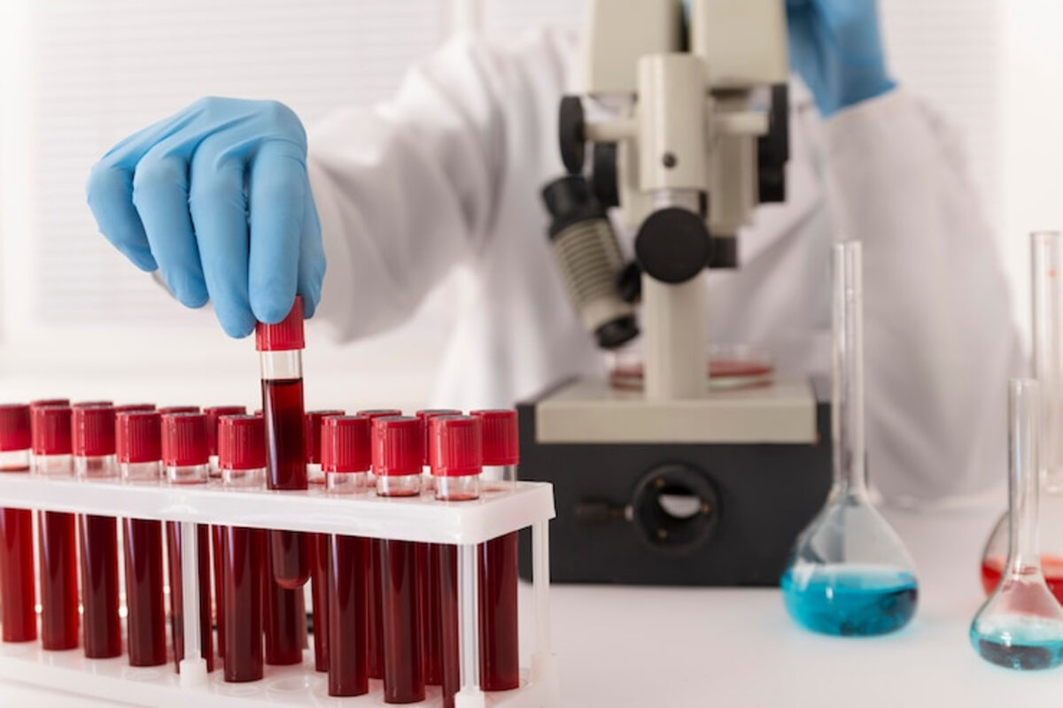 Desarrollaron sangre artificial que es compatible con todos los grupos sanguíneos