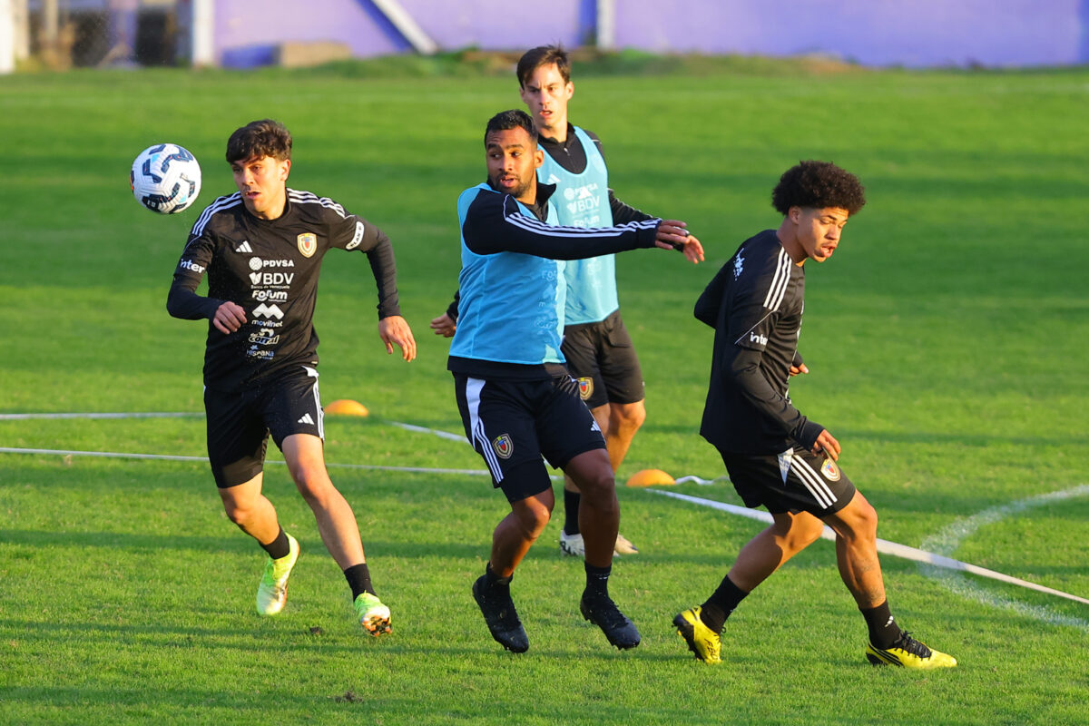 entrenamiento vinotinto