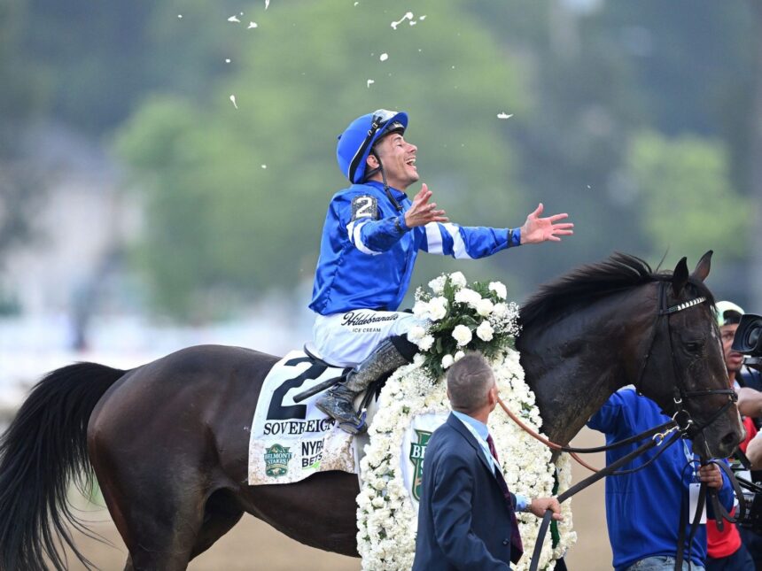 Los números de Junior Alvarado, el segundo jinete venezolano en ganar el Belmont Stakes en EE UU