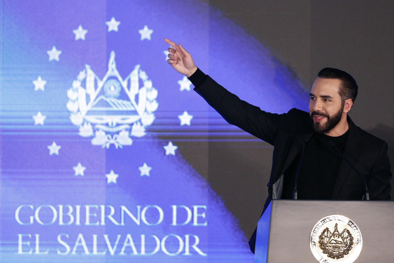 HRW: El partido de Bukele en El Salvador recorre el "mismo camino que Venezuela"