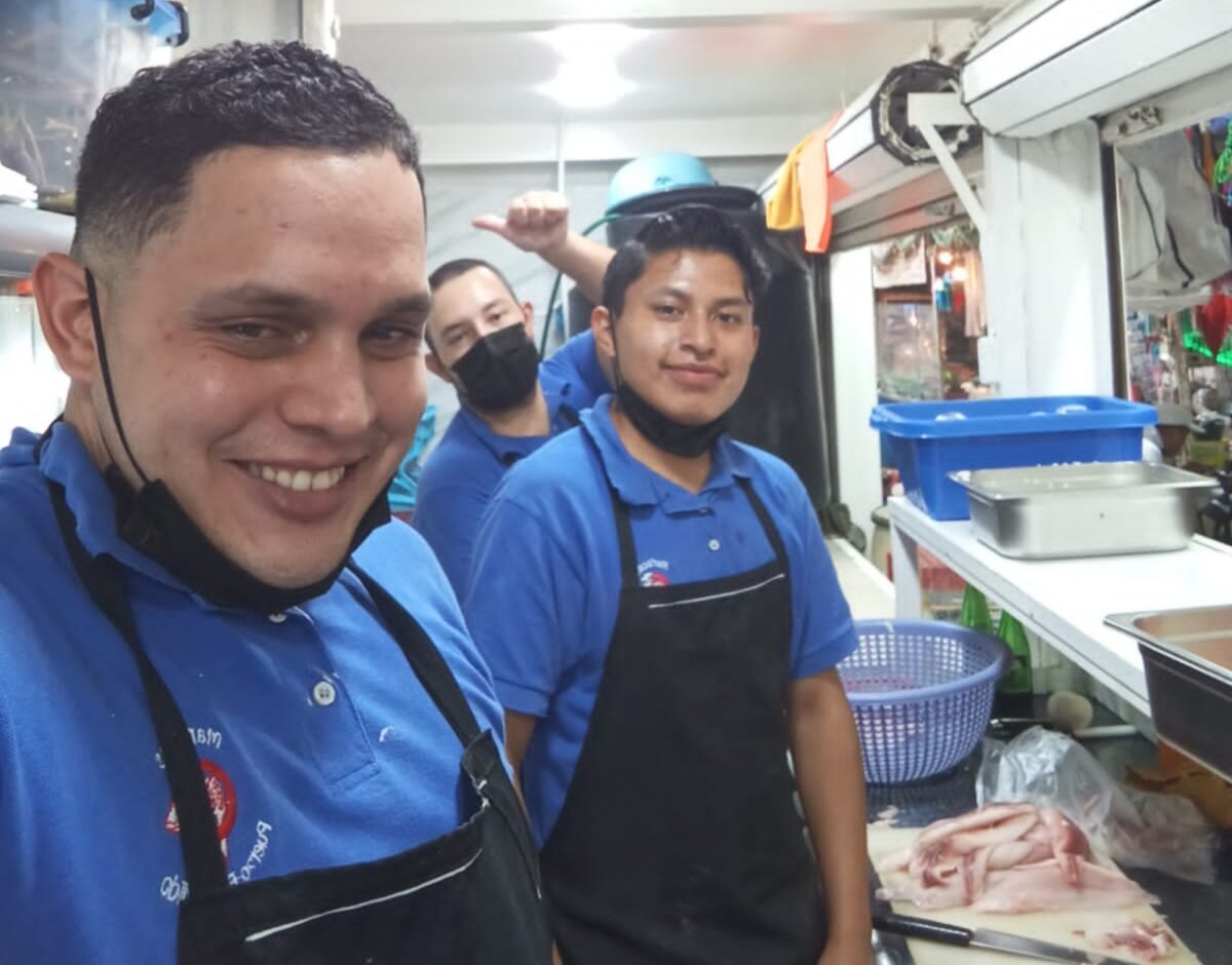 Rehenes del Cecot | Carlos solo anhelaba llegar al cumpleaños de su hija