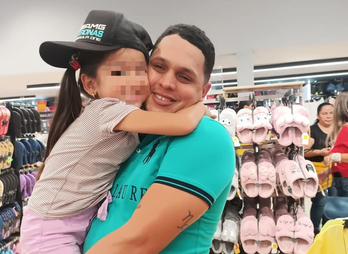 Rehenes del Cecot | Carlos solo anhelaba llegar al cumpleaños de su hija