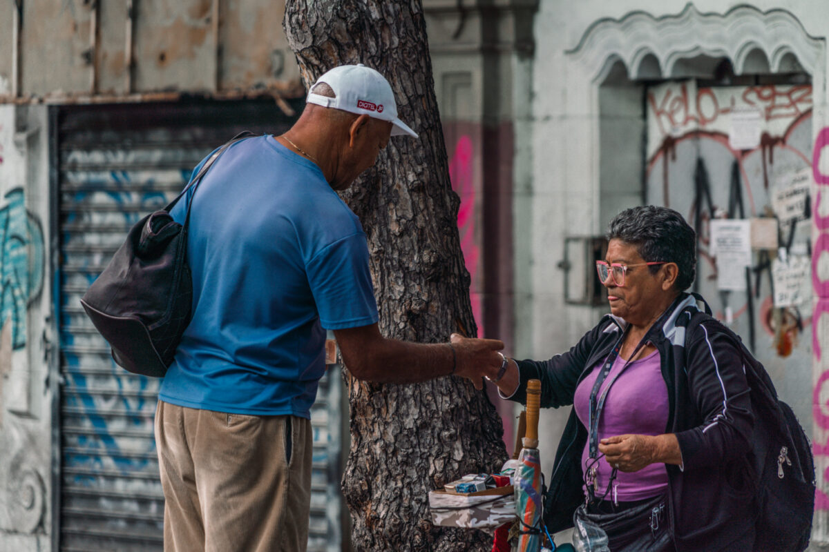 Café a pie de calle: retratos de los vendedores caraqueños
