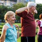 Opciones de actividades recreativas para adultos mayores en Caracas