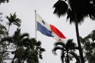 Panamá gestiona asistencia a la tripulación del buque interceptado por el gobierno venezolano