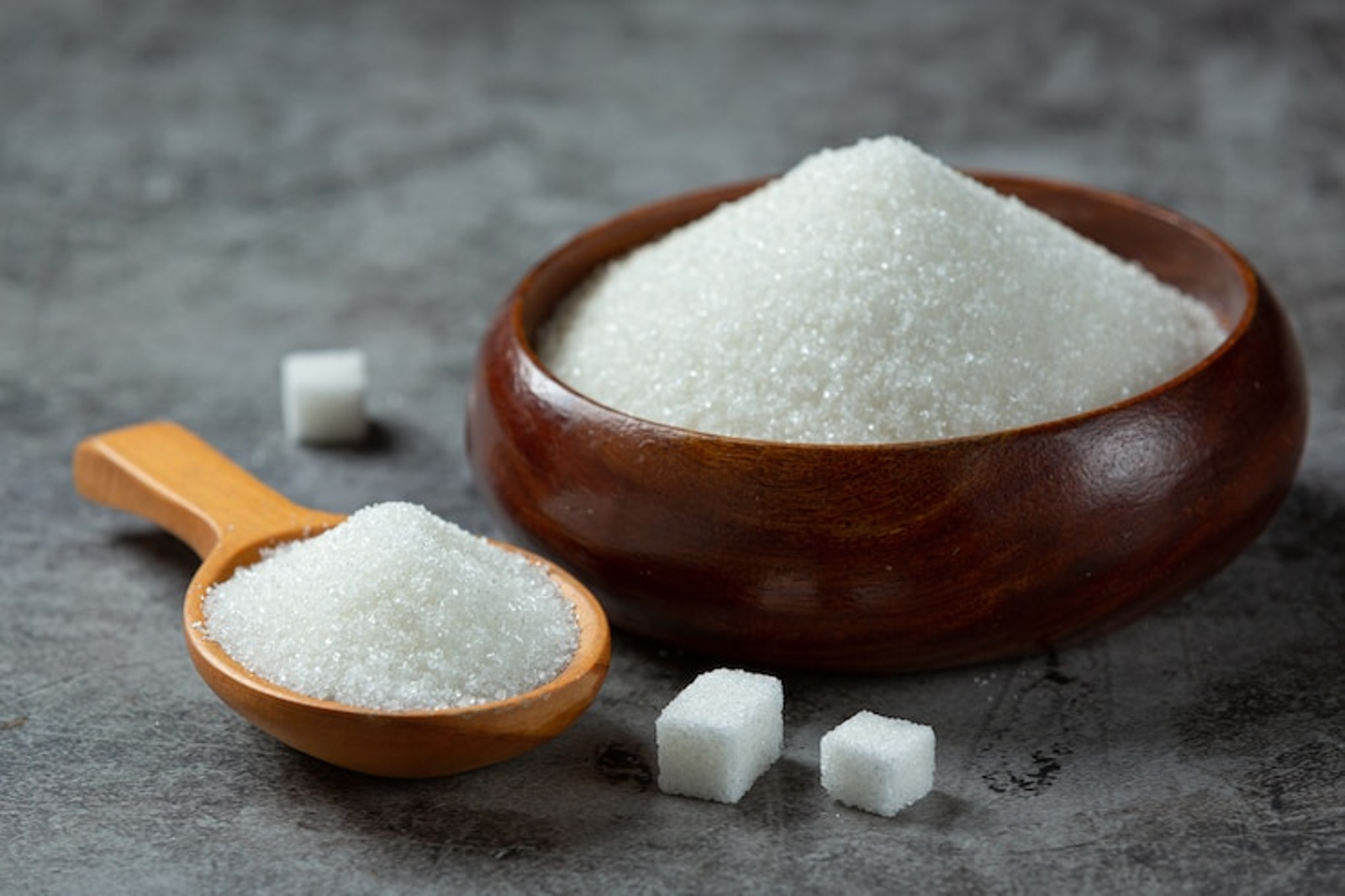 ¿Cómo recuperarse tras consumir exceso de azúcar sin incurrir en dietas extremas?