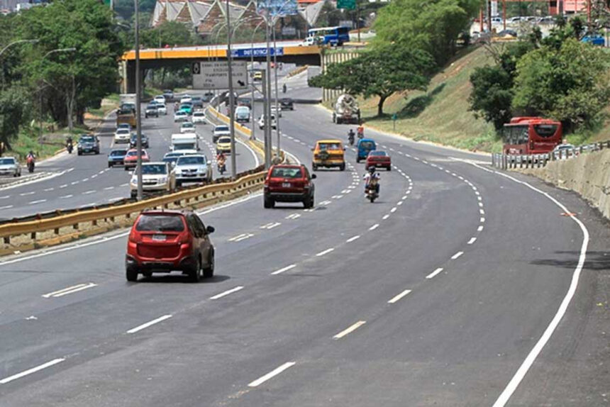 Cerrarán un tramo del viaducto de Turumo en la autopista Gran Mariscal de Ayacucho por mantenimiento