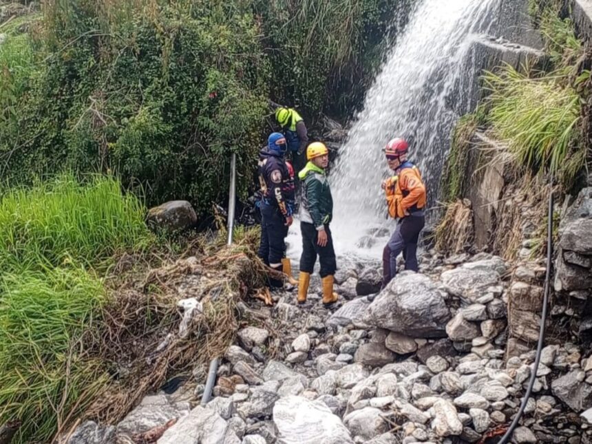 Padre e hijo murieron arrastrados por una quebrada en Mérida 