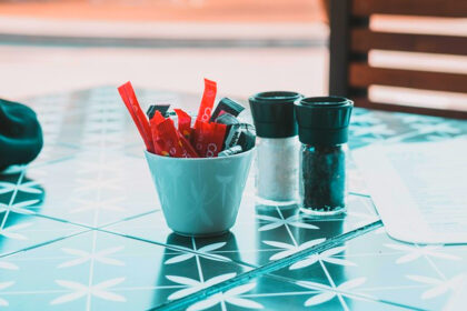 Uso de edulcorantes en la niñez podría provocar pubertad precoz