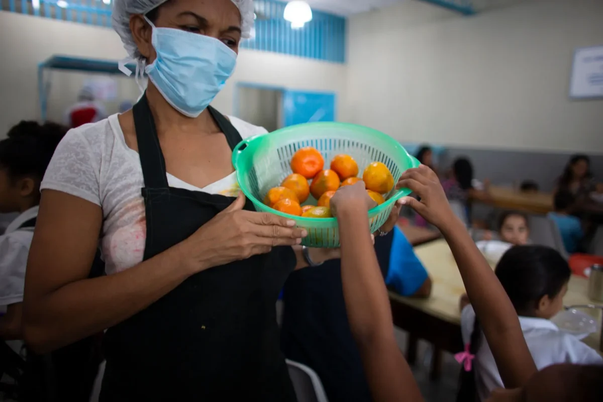 Programa Mundial de Alimentos reducirá a la mitad alcance de su programa en Venezuela