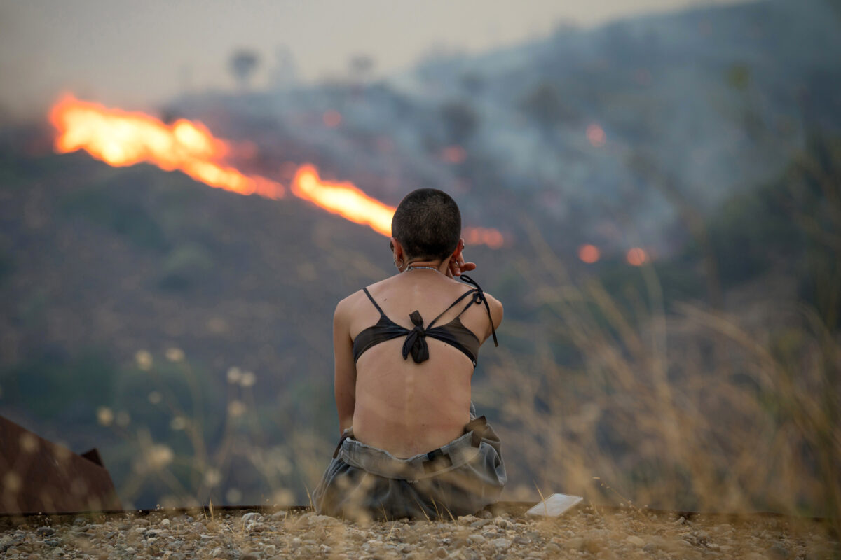 Incendios en Europa han dejado al menos 5 muertos, decenas de heridos y miles de evacuados