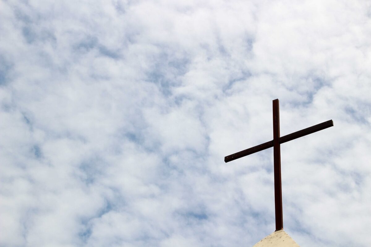 Arquidiócesis de Miami denunció la detención de un sacerdote venezolano al regresar a EE UU