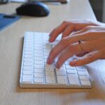 Cómo potenciar tu perfil profesional en cinco pasos con inteligencia artificial
