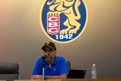 Leones del Caracas confirmó que Juan Carlos Escobar dejará su cargo como presidente del club