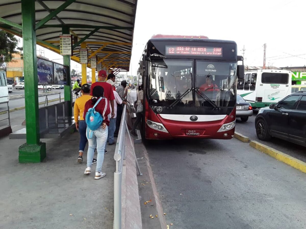 Pacientes renales de Barquisimeto denunciaron suspensión del transporte para las diálisis 