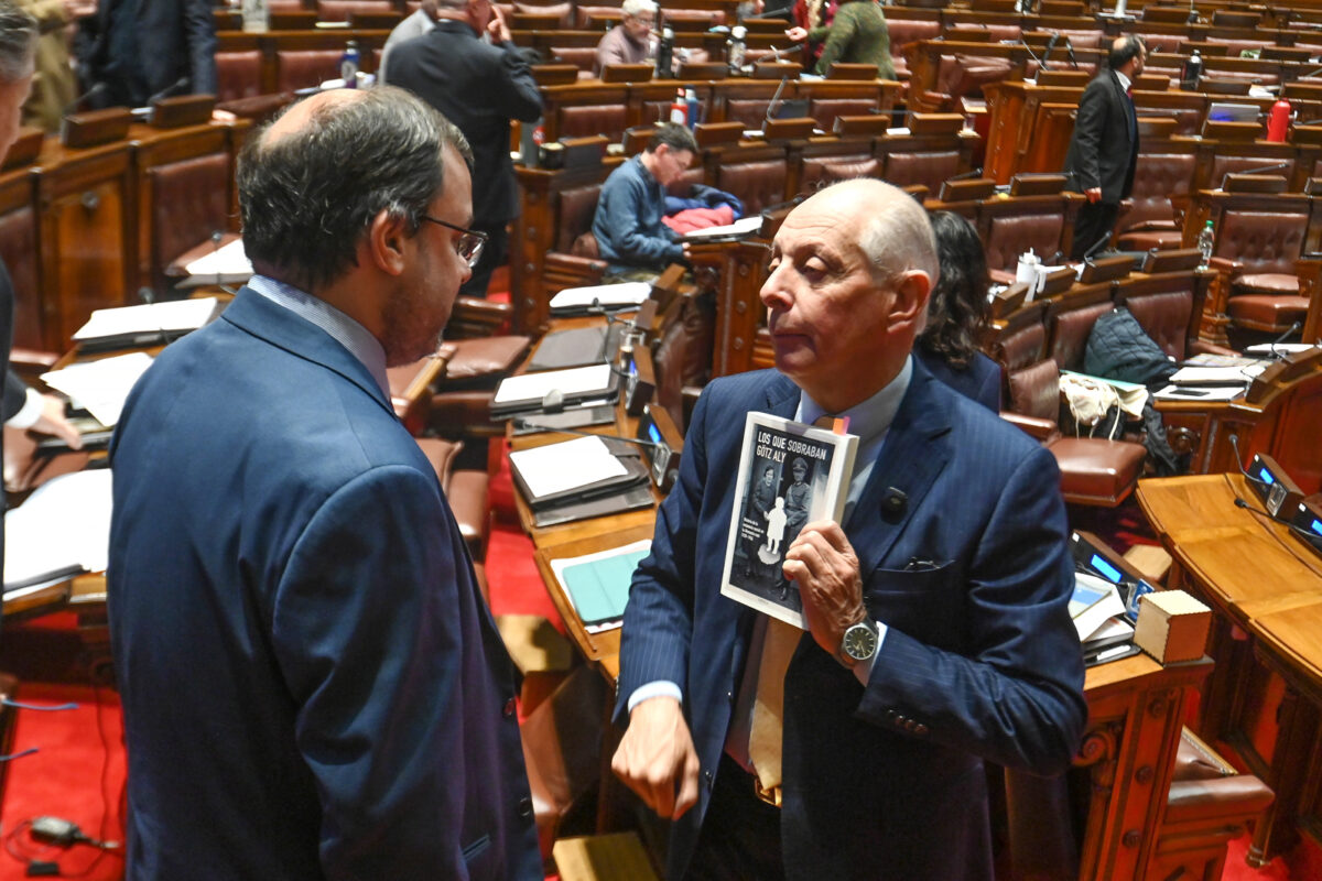 Uruguay aprobó proyecto de ley que despenaliza la eutanasia