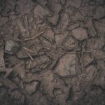 Varias familias en San Félix alertaron sobre el riesgo de derrumbe en sus viviendas 