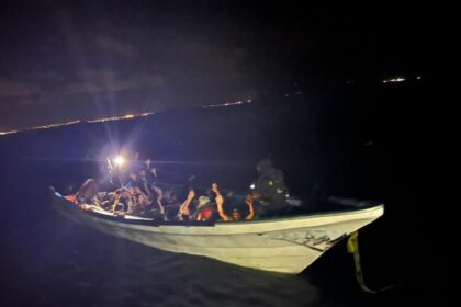 Detuvieron en Trinidad y Tobago una embarcación con 20 migrantes venezolanos
