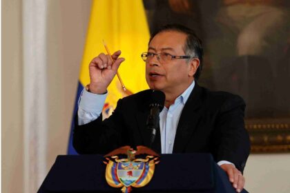 Petro descartó que el ELN estuviera detrás del asesinato del senador colombiano Miguel Uribe Turbay