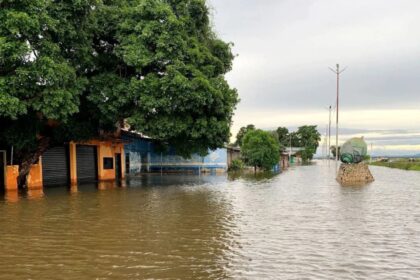 Nivel del río Orinoco se mantiene en alerta roja en Bolívar y Amazonas