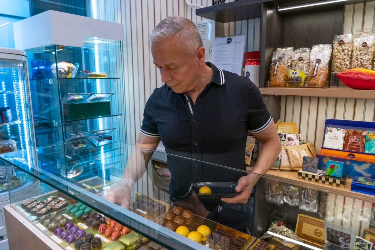 Los rostros y sabores que impulsan la chocolatería en Caracas