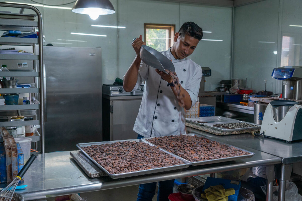 Los rostros y sabores que impulsan la chocolatería en Caracas