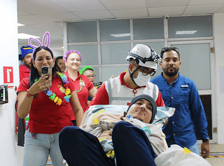 Venezolano salió de un hospital de Ecuador tras pasar 1.245 días luchando por su vida