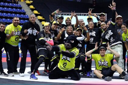 Torneo Pelotica de Goma Vacílate Esto