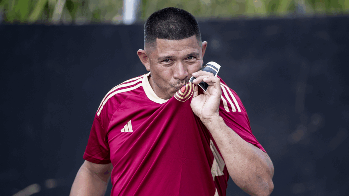 En imágenes: una marea Vinotinto llena Maturín esperando lograr el repechaje