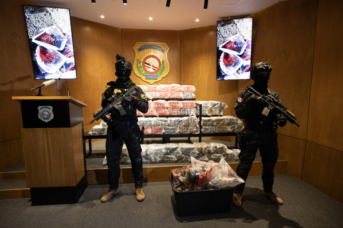 República Dominicana incautó parte de la droga de la más reciente lancha atacada por EE UU en el Caribe