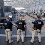 EE UU eliminó la renovación automática de los permisos de trabajo para ciertos migrantes