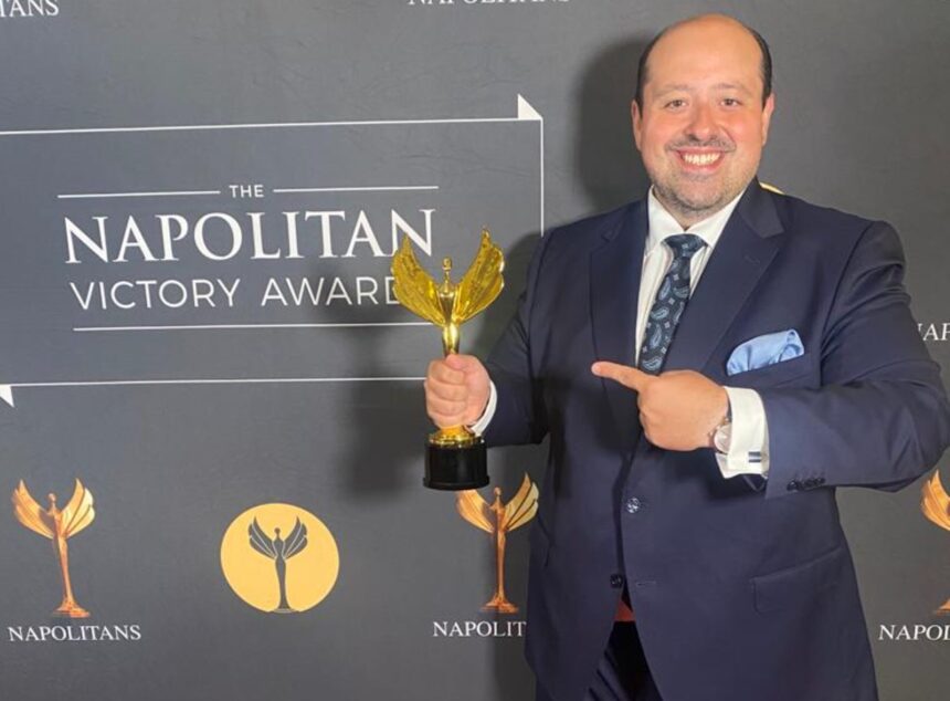 Las mentes detrás del “Reto de la manito” destacan con nominaciones a los Napolitan Victory Award 2025